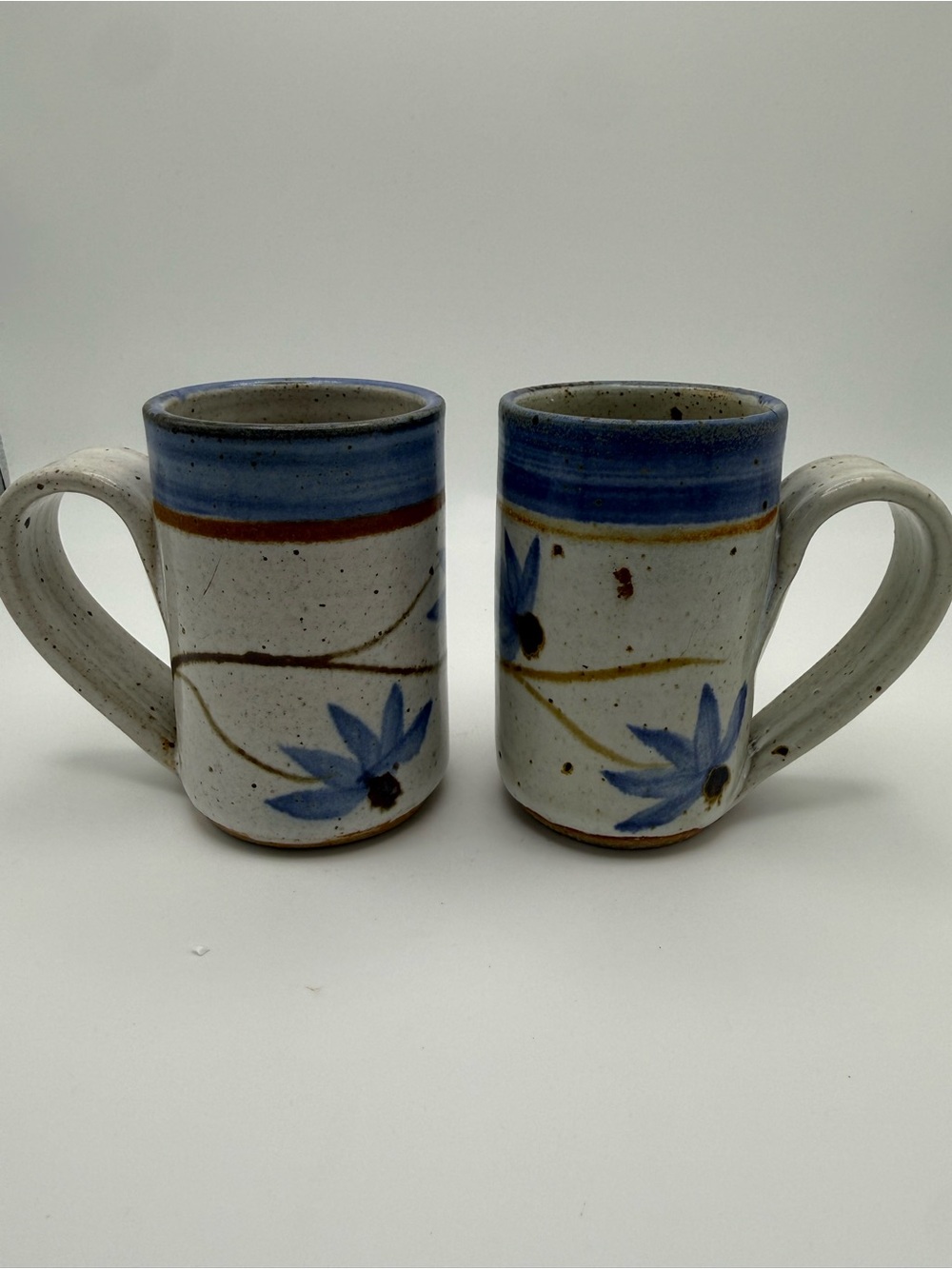 Hansellman Pottery Handmade Ceramic Floral Mug Set in Blue and Cream - Set of 2